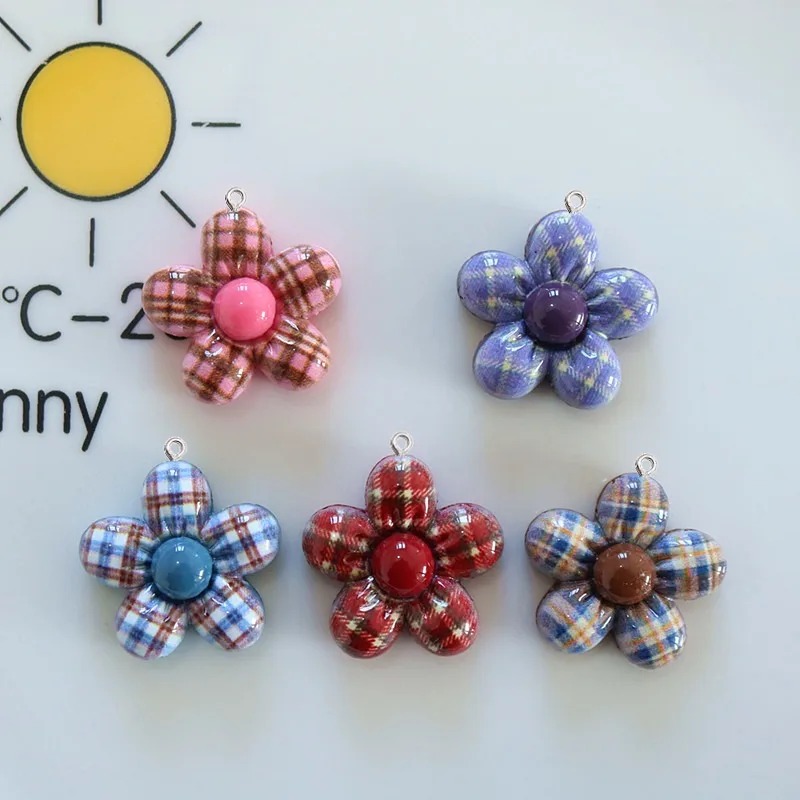 Resin Craft Material - 10 adet tatlı çiçek düzlemsel reçine